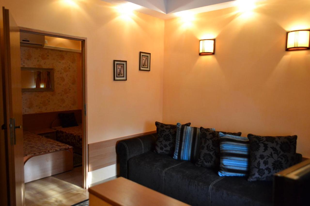 "Vanilla" Pokoje I Apartamenty Nad Brzegiem Jeziora Okuninka Kültér fotó