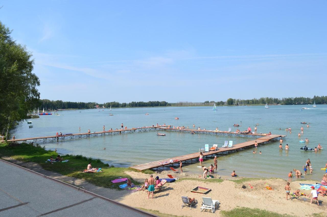 "Vanilla" Pokoje I Apartamenty Nad Brzegiem Jeziora Okuninka Kültér fotó