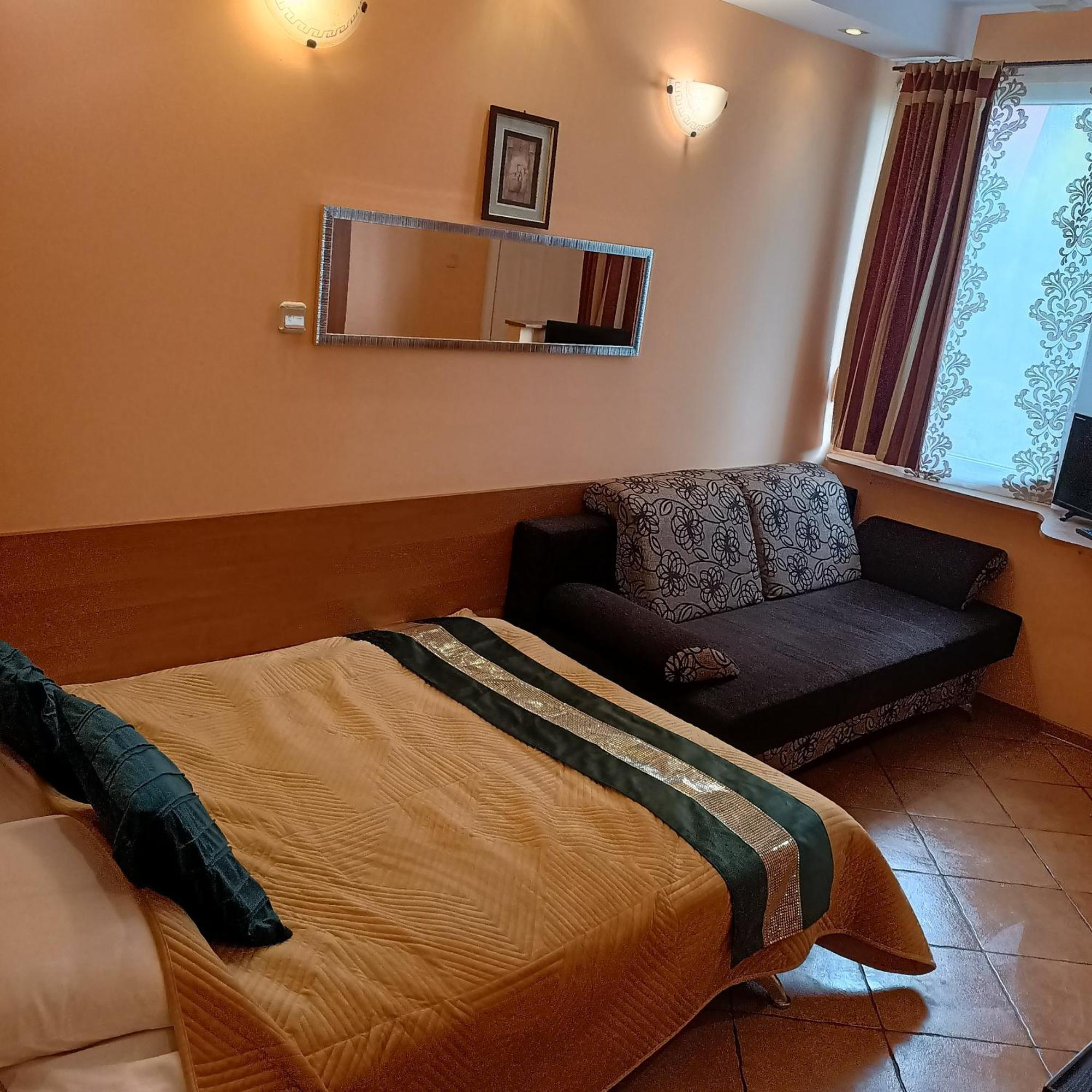 "Vanilla" Pokoje I Apartamenty Nad Brzegiem Jeziora Okuninka Kültér fotó